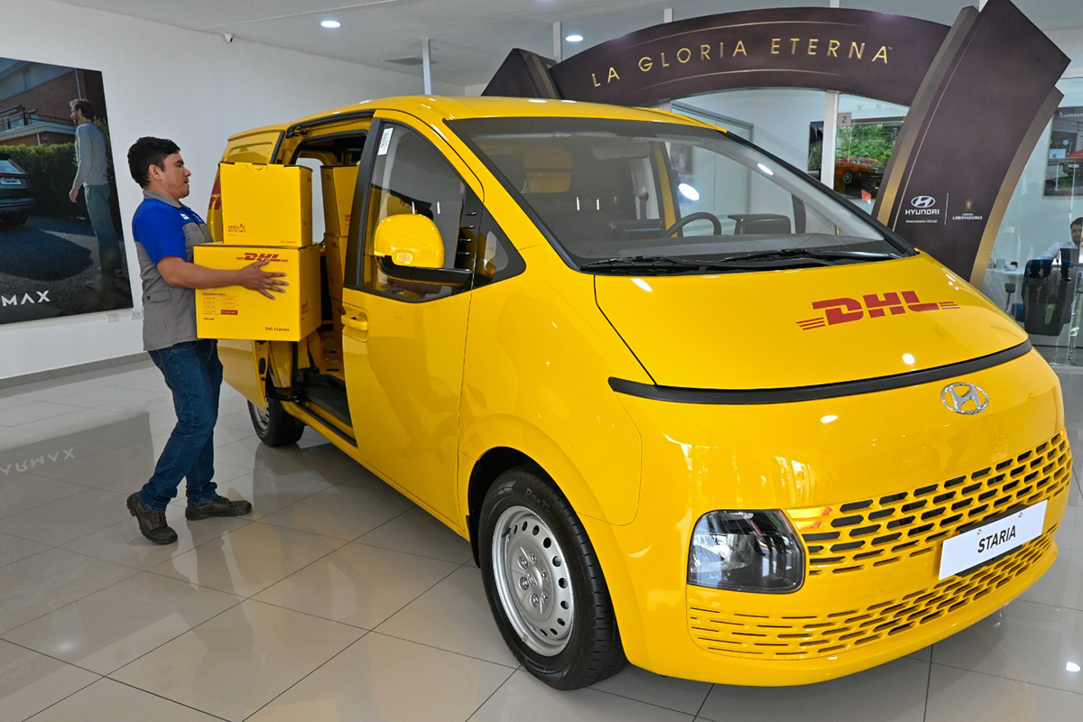 Carmax y DHL unen fuerzas para revolucionar el sector logístico en Bolivia